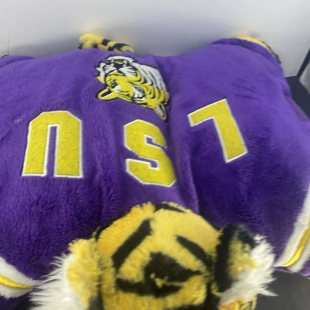 Louisiana State University LSU Tigers Pillow Pets Plush Large 18